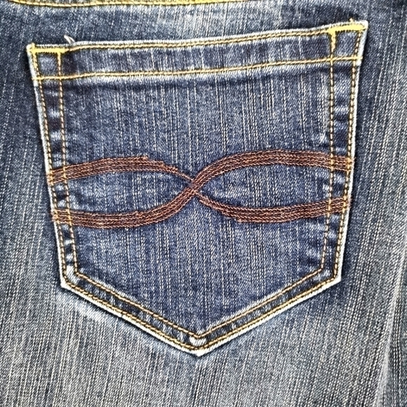 Torrid Women's 16S Mid Slim Boot Cut Blue Heart - Picture 14 of 16